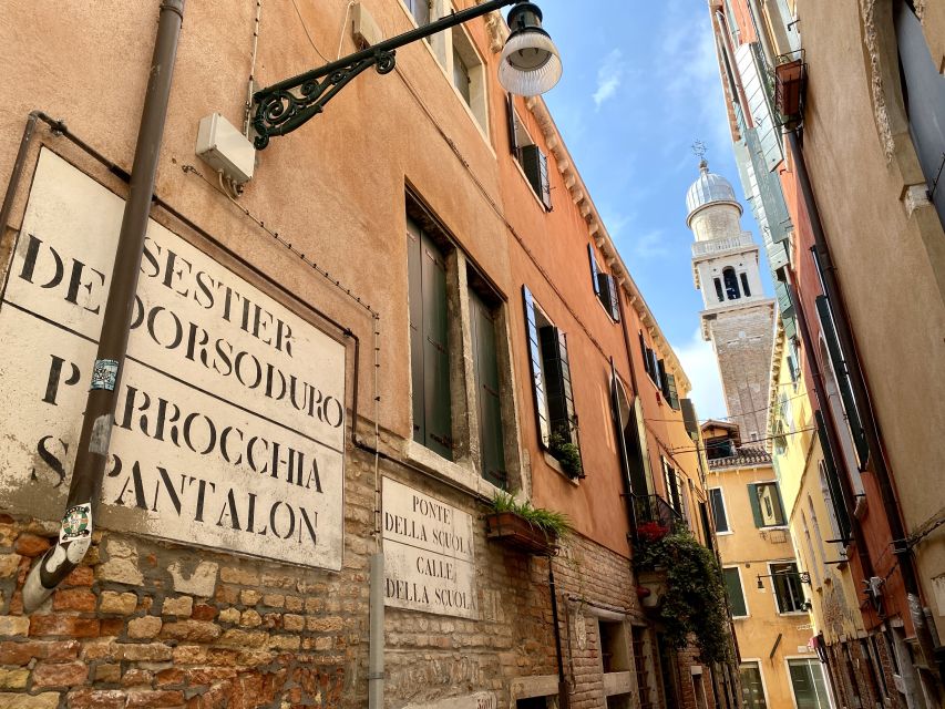 Venice: Street Food Tour with a Local Guide and Tastings - Best times to go: fish market closures and the morning vs afternoon choice
