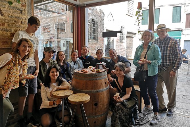Venice Street Food Tour with a Native & Top Rated Expert - A 2.5-hour Venice street food tour that mixes bites with bearings