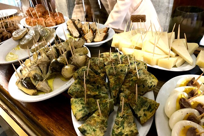 Venice Street Food Tour with Local Guide with Local Food Market Visit - The walking route: Campo San Bartolomeo, Campo San Polo, and Frari