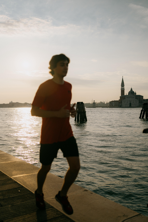 Venice Sunrise Running Experience - What You’ll See Along the Way (and How to Think About It)