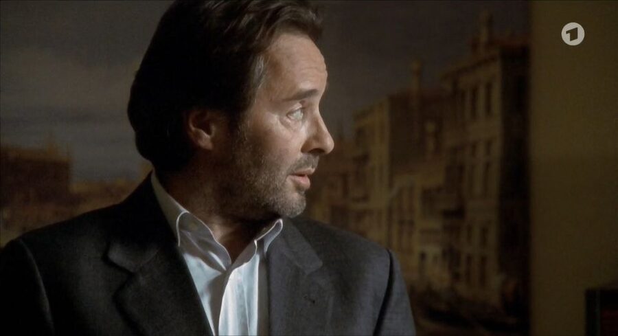 Venice: The Footsteps of Commissario Brunetti Walking Tour - Should you book this Commissario Brunetti walking tour?