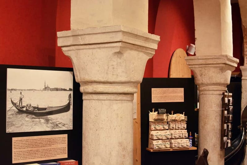 Venice: The Gondola Gallery 3D Experience - Should you book the Venice Gondola Gallery 3D Experience?