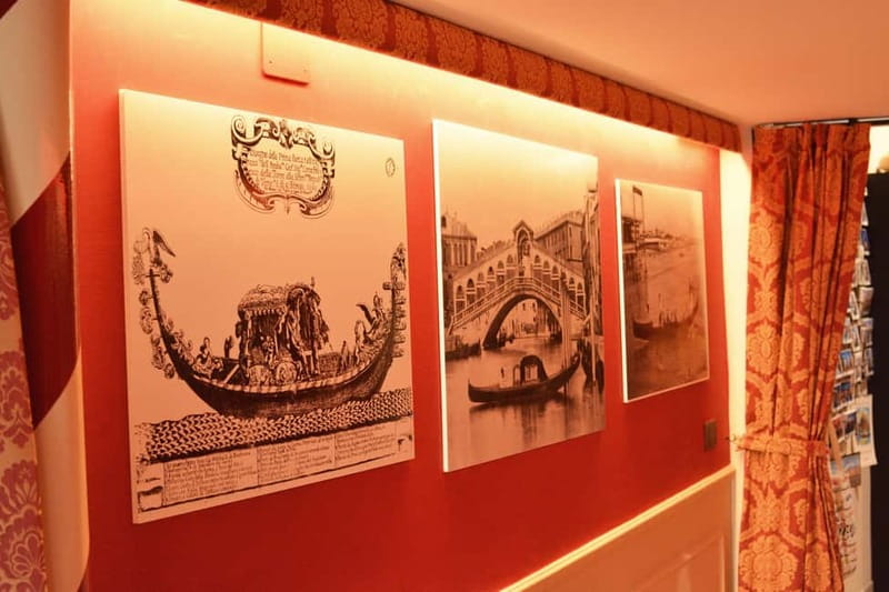 Venice: The Gondola Gallery 3D Experience - Price check: is $10 value in Venice?