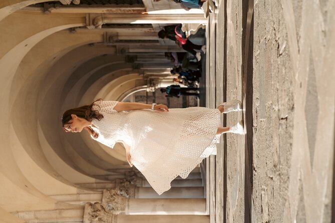 Venice: Tour and Photo Shoot with a Private Photographer. - Stop-by-stop Venice photo moments (and what to expect at each)