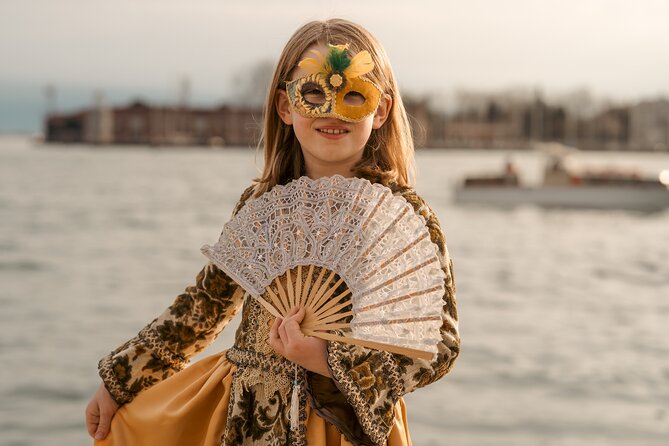 Venice: Tour and Photo Shoot with a Private Photographer. - Logistics that matter in real life: pickup, meeting point, and mobile tickets