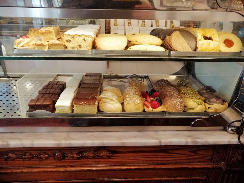 Venice: Traditional Cafés and Pastry Shops Walking Tour - Espresso first: how you start tasting like a local