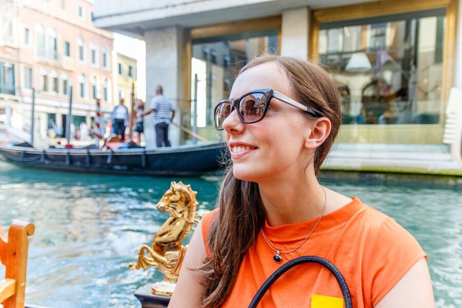 Venice: Traditional Shared Gondola Ride - Should You Book This Shared Gondola Ride?