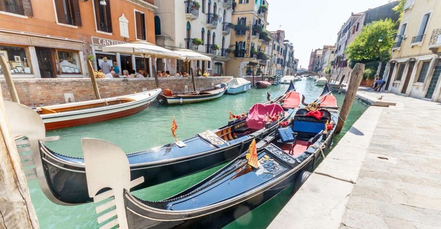 Venice: Traditional Shared Gondola Ride - What You’ll See on the Water (Even If You Don’t Get Every Exact Shot)