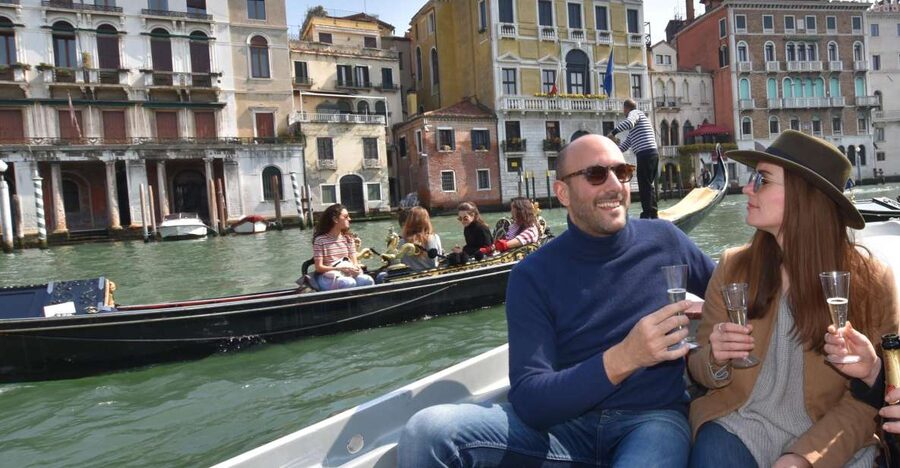Venice: Venetian Aperitif on the Lagoon - Key things you’ll notice on this Venice lagoon aperitivo cruise