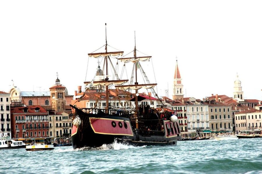 Venice: Venetian Lagoon Tour and Galleon Dinner - Price and Value: About $124.61 for 3 Hours, But What You Get