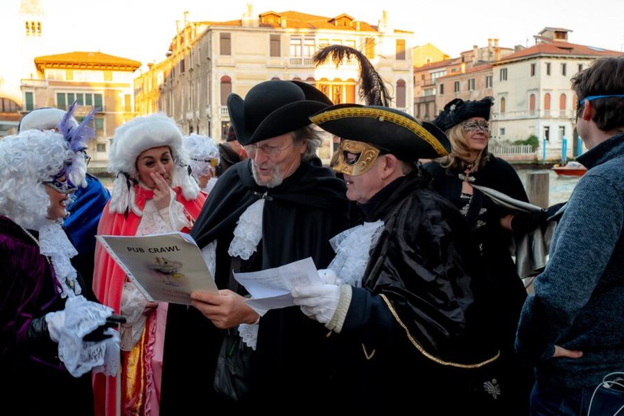 Venice: Venetian Style Carnival Pub Crawl - Stop 2: more wine, more cicchetti, and the practical Venetian ordering lesson