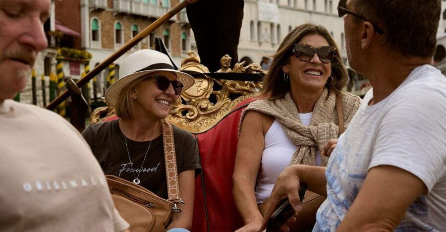 Venice: Vip Semi-Private Walking Tour with Gondola Ride - Why This Venice Walk + Gondola Combo Makes Sense