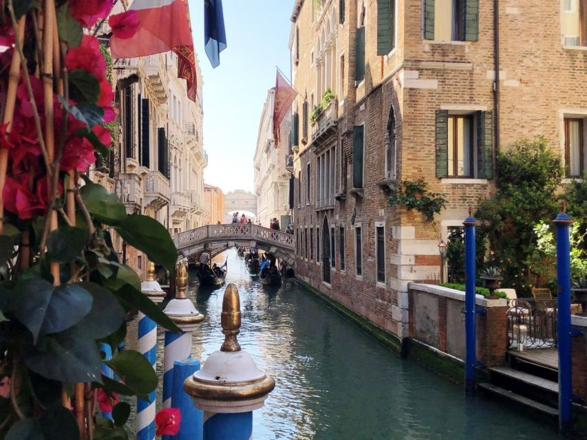 Venice Walking Tour and Doge's Palace Guided Visit - Entering the Doge’s Palace: The Places That Explain Power