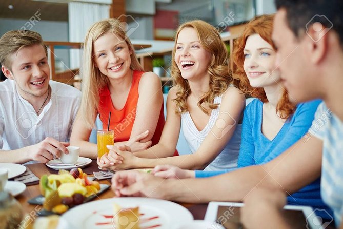 Venice Walking Tour: Eat and Drink - Small group energy (and why it matters in Venice)