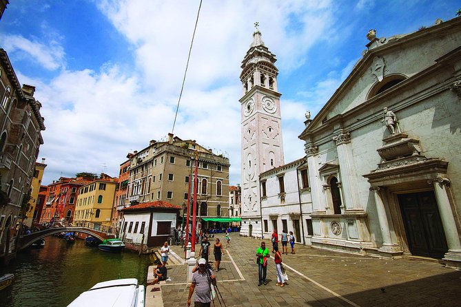 Venice Walking Tour plus Skip the Lines Doge's Palace and St Mark's Basilica Tours - The Walking Portion: Seeing the “Calle” Connections