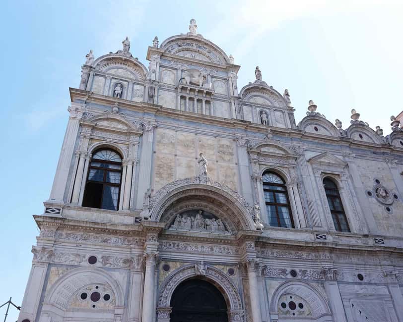 Venice: Winter Walking Tour & Romantic Gondola Ride Upgrade - Venice Gallery VR: a weather-friendly history lesson