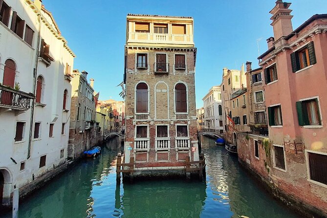Walking Tour and Enchanting Gondola Journey in Venice - Venice Place Names and Old Food Trade Clues