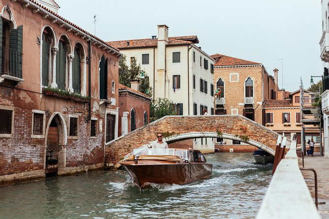 Withlocals Venice Away from the Crowds PRIVATE Tour with a Local Expert - Price and logistics: what $171 really buys you